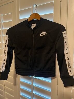 Nike Girls Track Jacket, size small